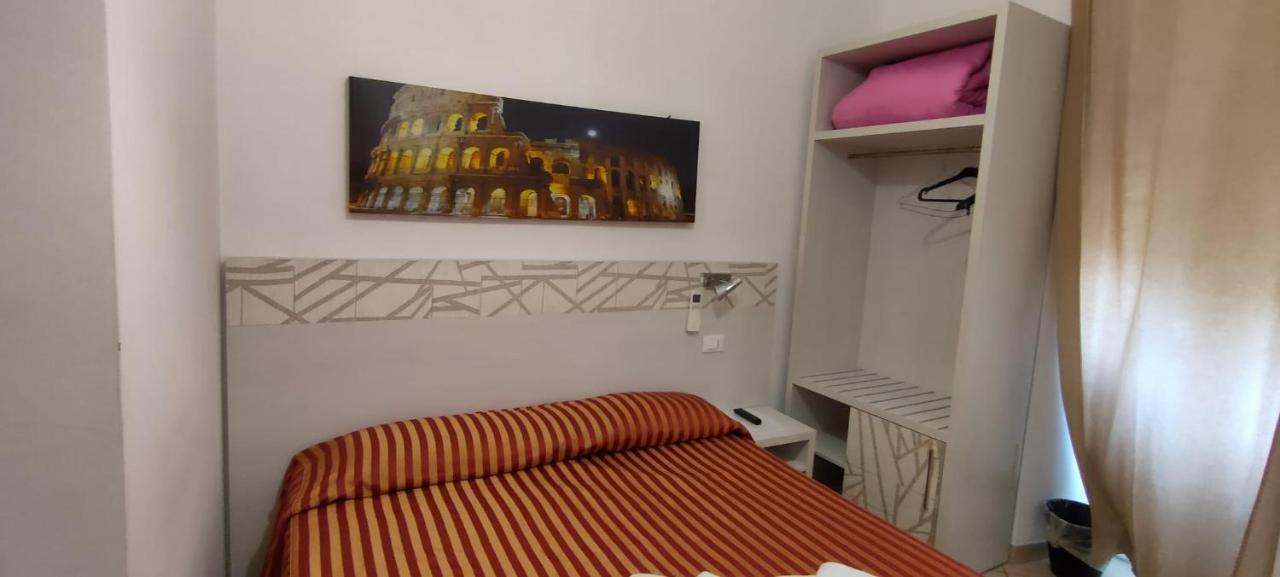 In Rome — Photos 2